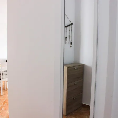 Apartman Escape 670 *