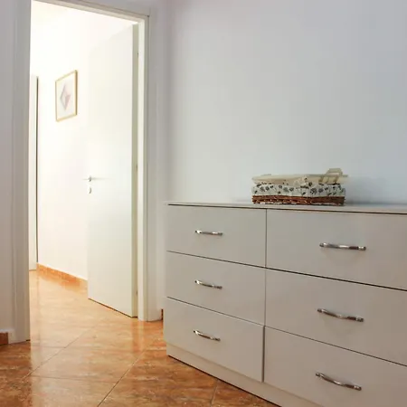 Escape 670 Durrës